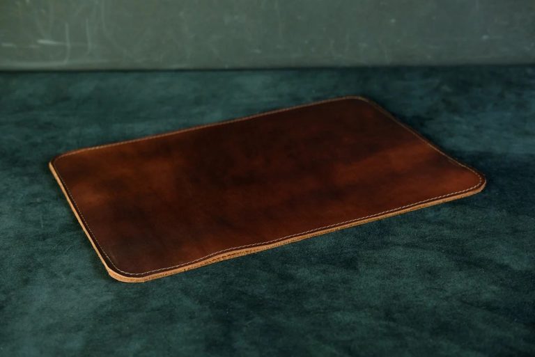 Чехлы для macbook air 13 – надежная защита и стильный внешний вид